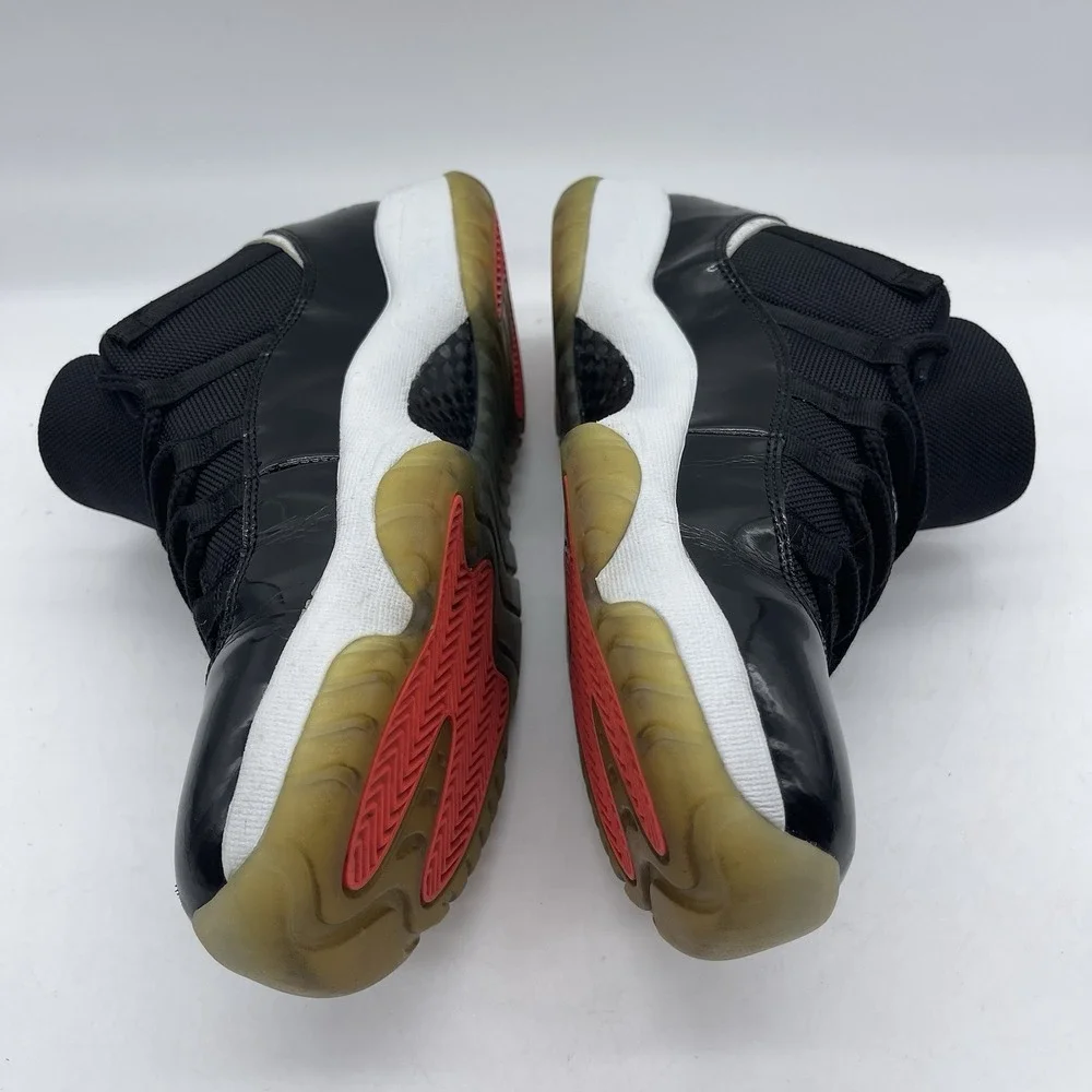 Nike Air Jordan 11 Low Retro 528895-023 Men's Size 10.5 Shoes Infrared 23